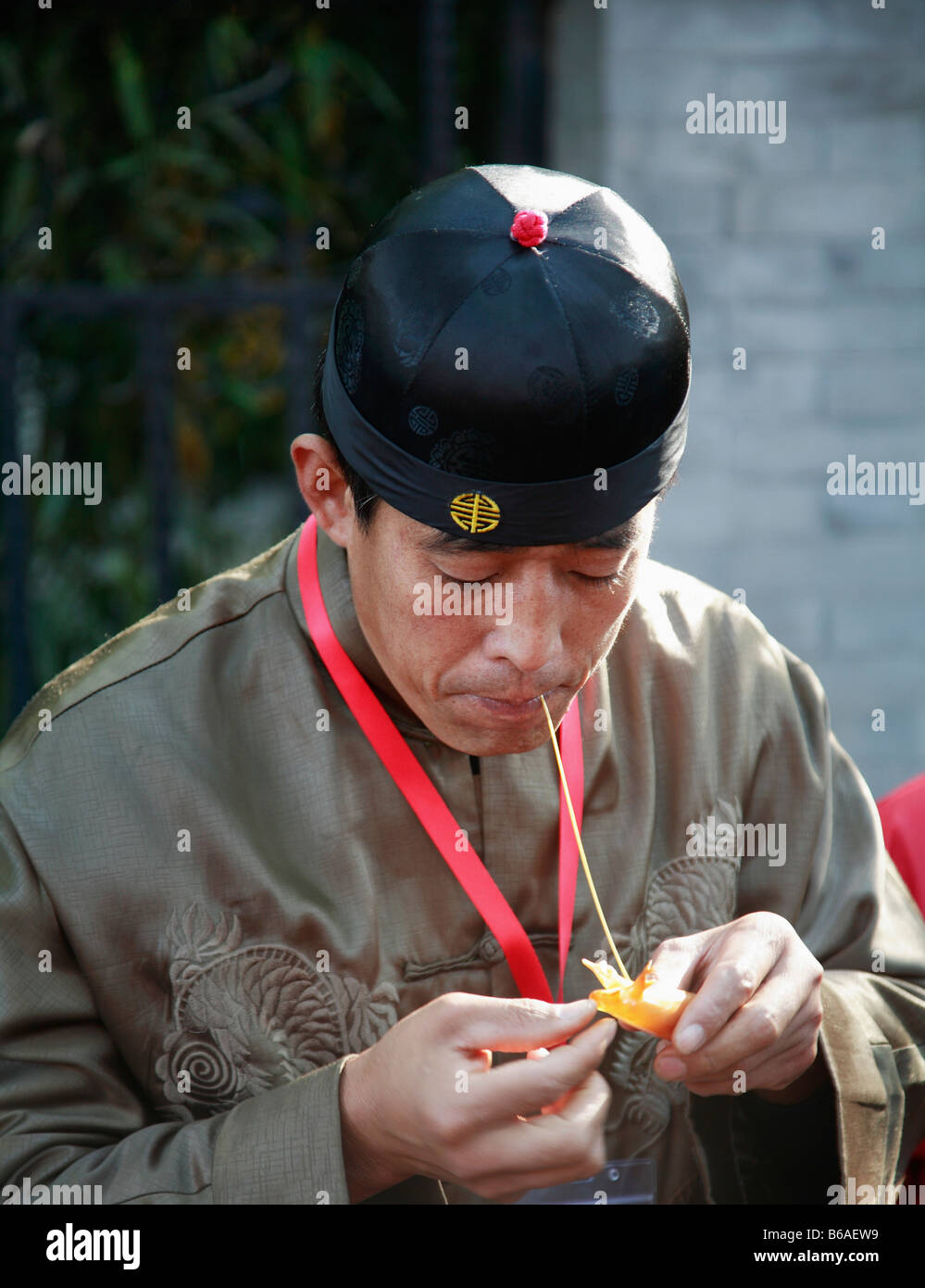 China Beijing traditional craftsman making toys Stock Photo Alamy