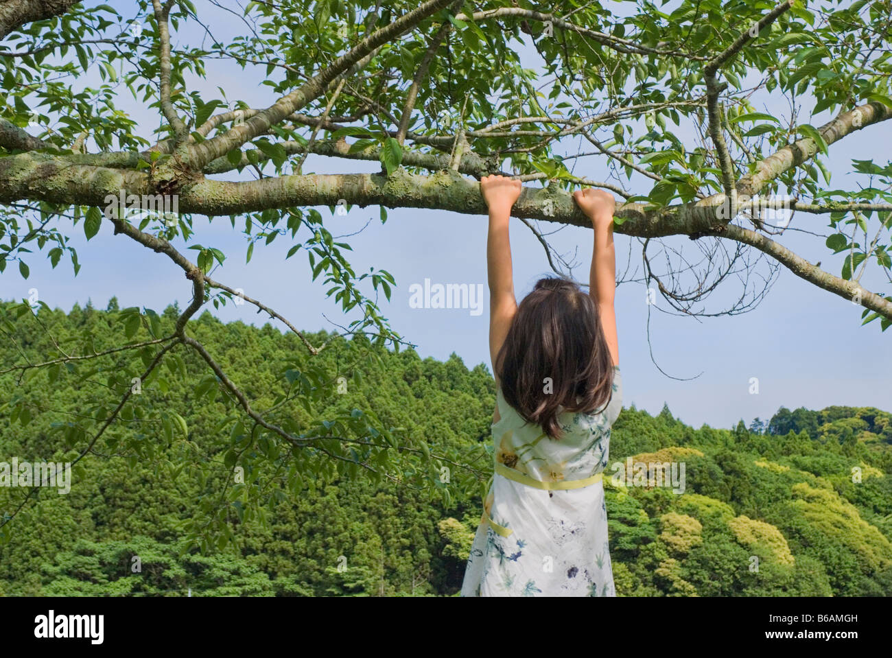 Hanging girls 
