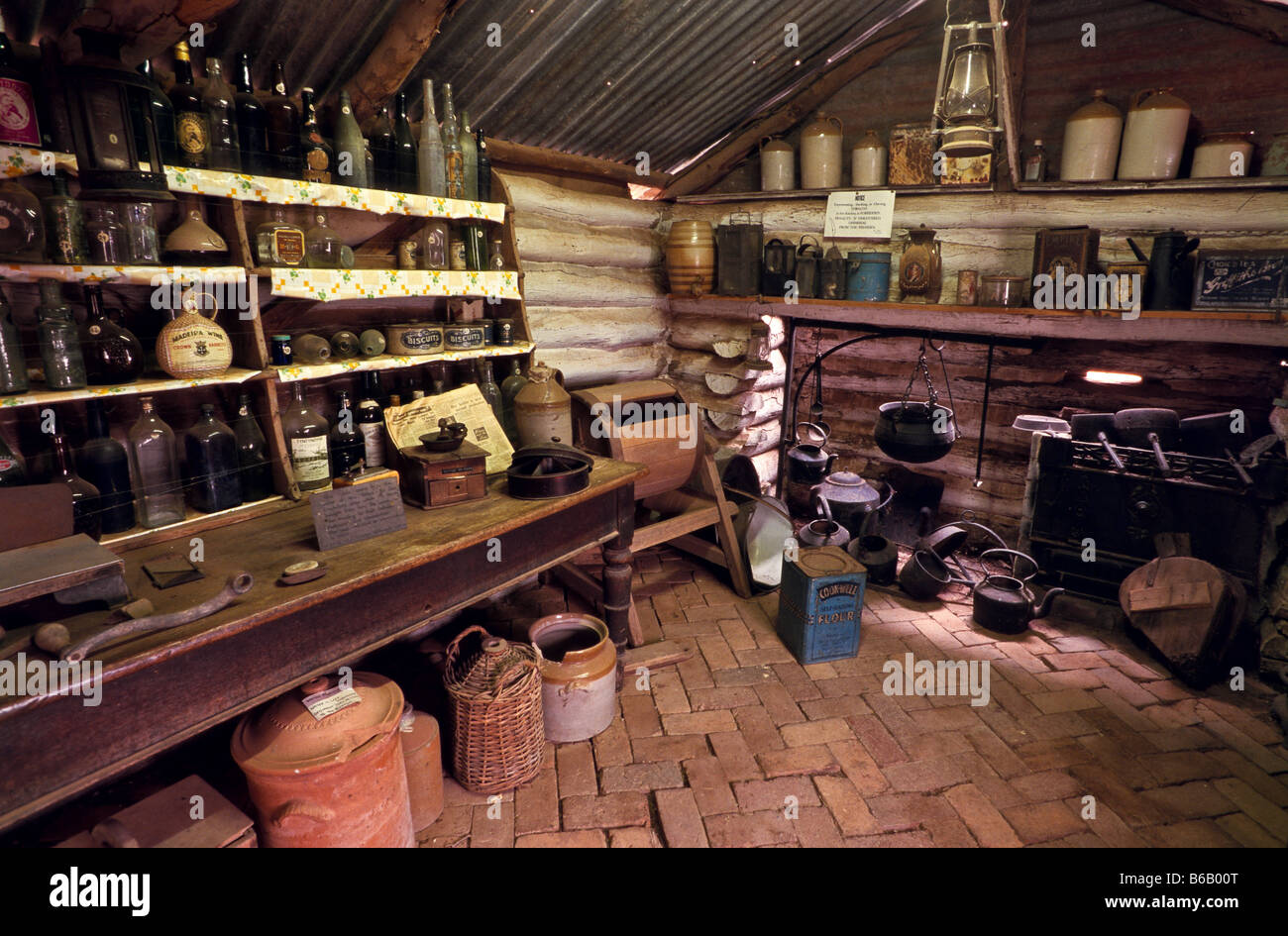 Pioneer kitchen swan hill hires stock photography and images Alamy