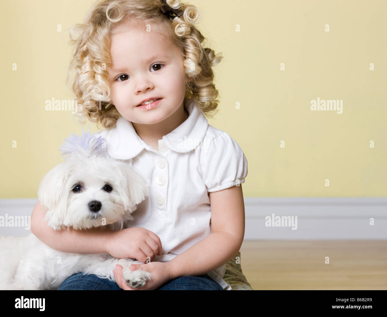 little girl with dog Stock Photo - Alamy