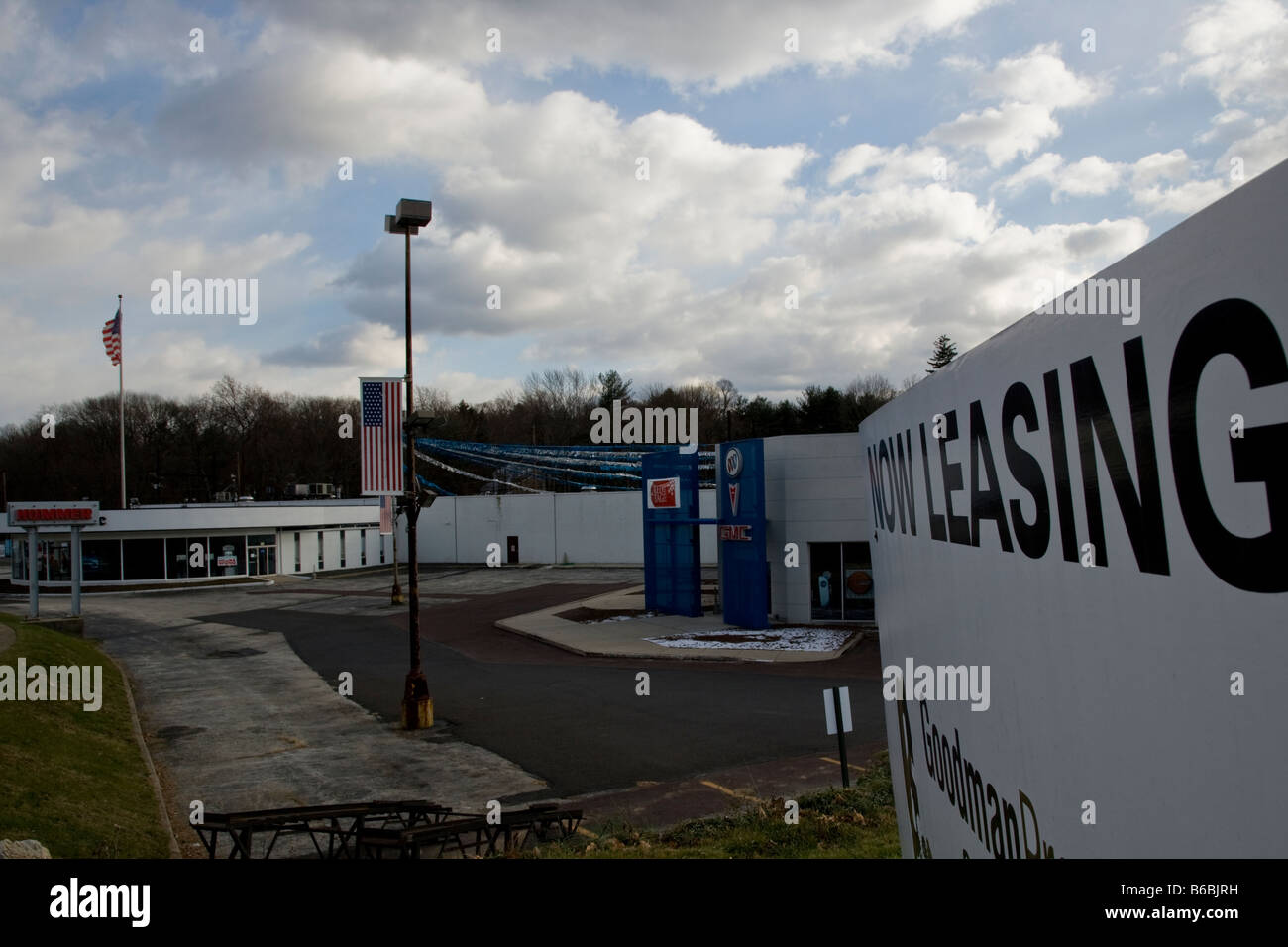 Closed GMC car dealership in Jenkintown Stock Photo Alamy