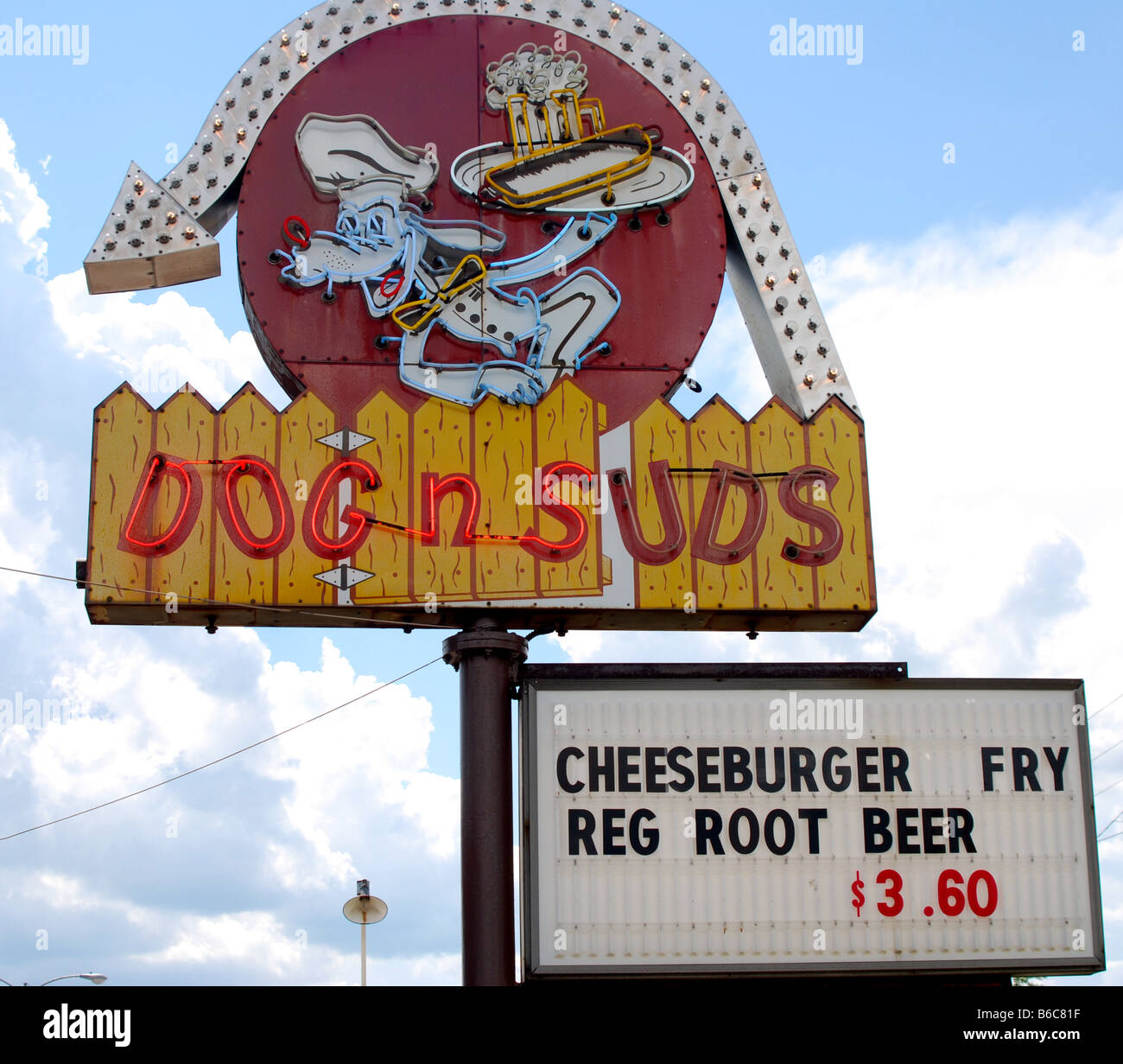 Dog n Suds Drive In Restaurant in Charleston, Illinois Stock Photo