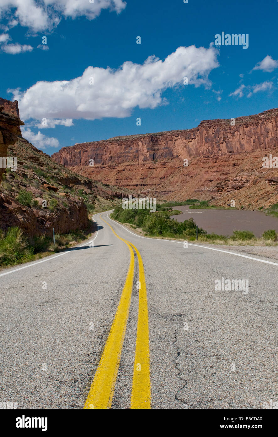 vibrant image of highway and blue sky Stock Photo - Alamy
