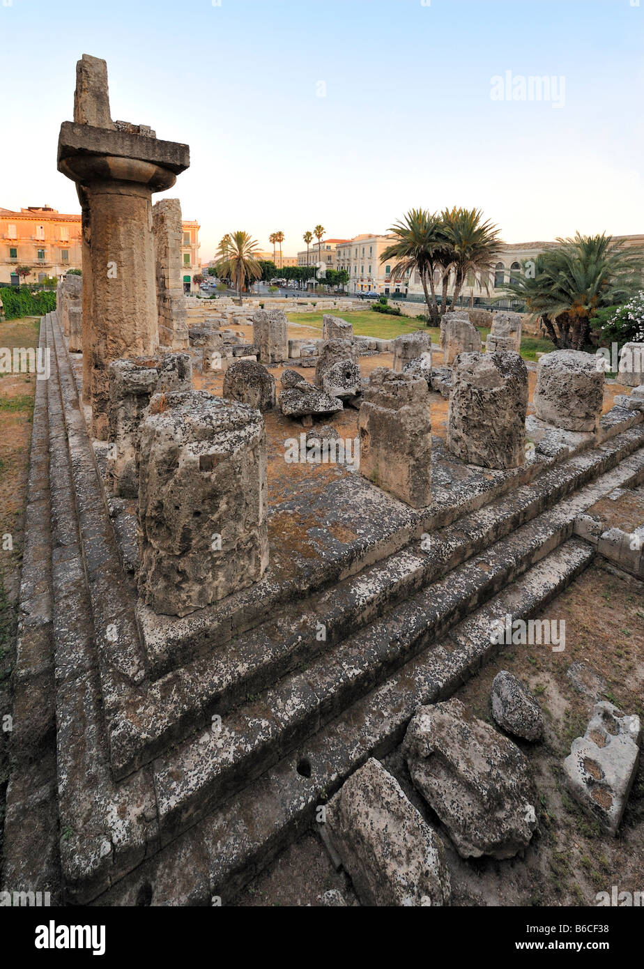 Temple of Apollo (Tempio di Apollo), Syracuse Stock Photo - Alamy