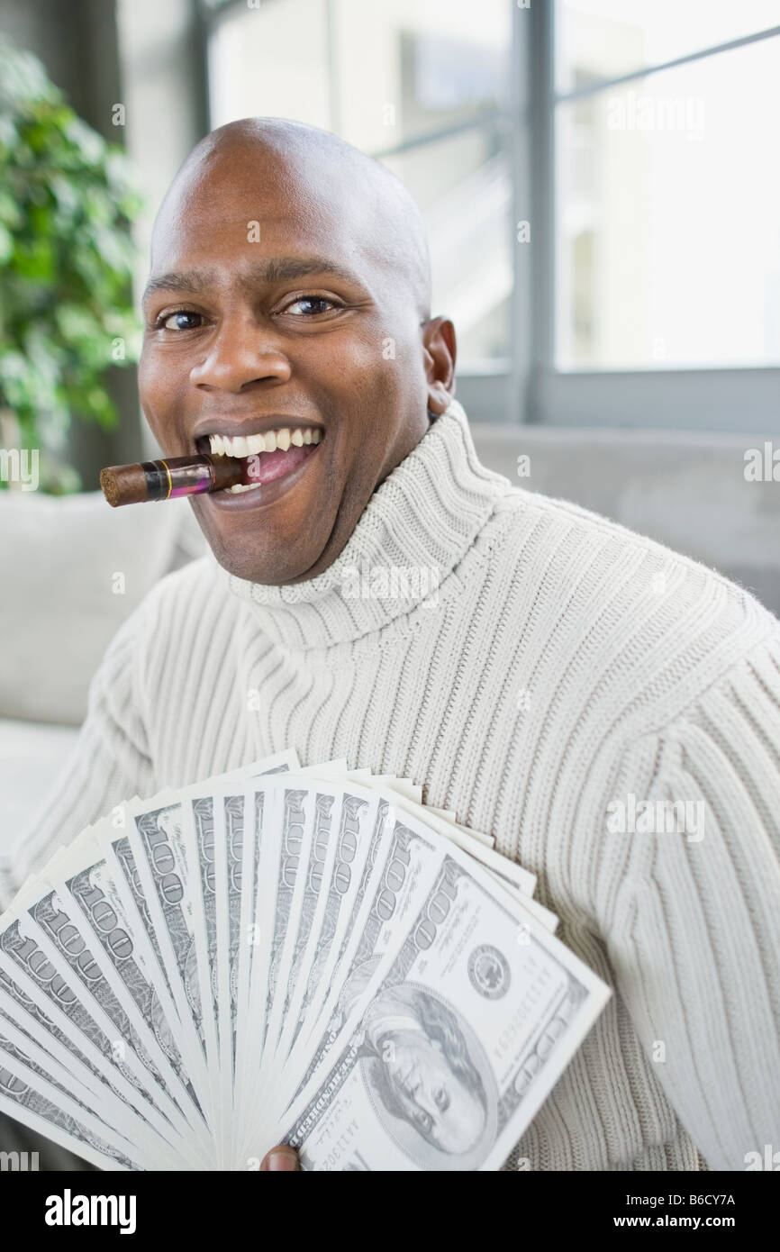 Man Cigar Money High Resolution Stock Photography And Images Alamy