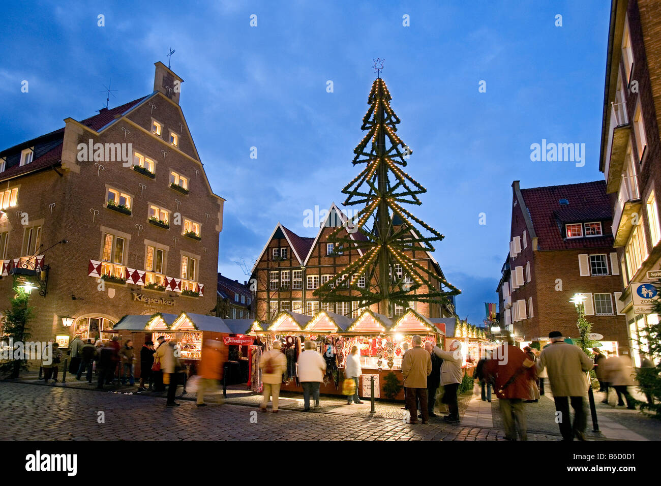 Boblingen Christmas Market 2022 Group Of People At Christmas Market, Kiepenkerl, Stadtlohn, Muensterland,  North Rhine-Westphalia, Germany Stock Photo - Alamy