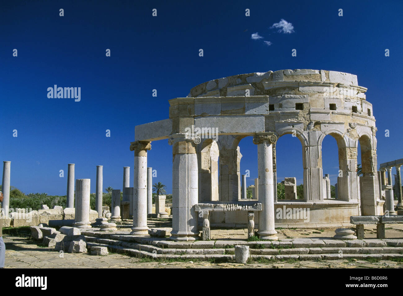 Old ruins temple leptis hi-res stock photography and images - Alamy