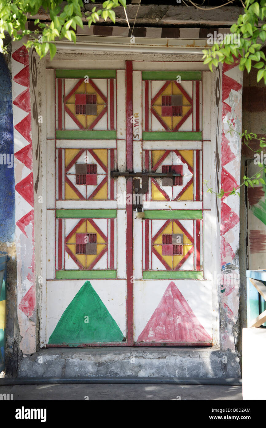 BRN, Bahrain: front door in traditional style Stock Photo