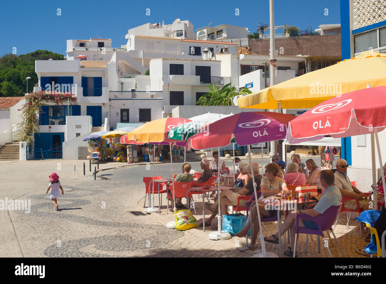 Cafe behind bars hi-res stock photography and images - Alamy