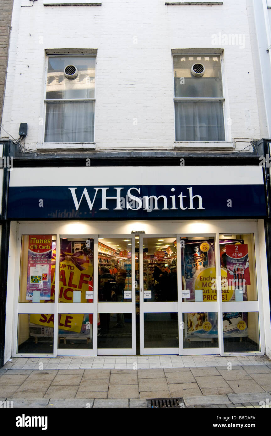 wh smiths wh shop retail retailer high street newsagent news agent Stock Photo Alamy