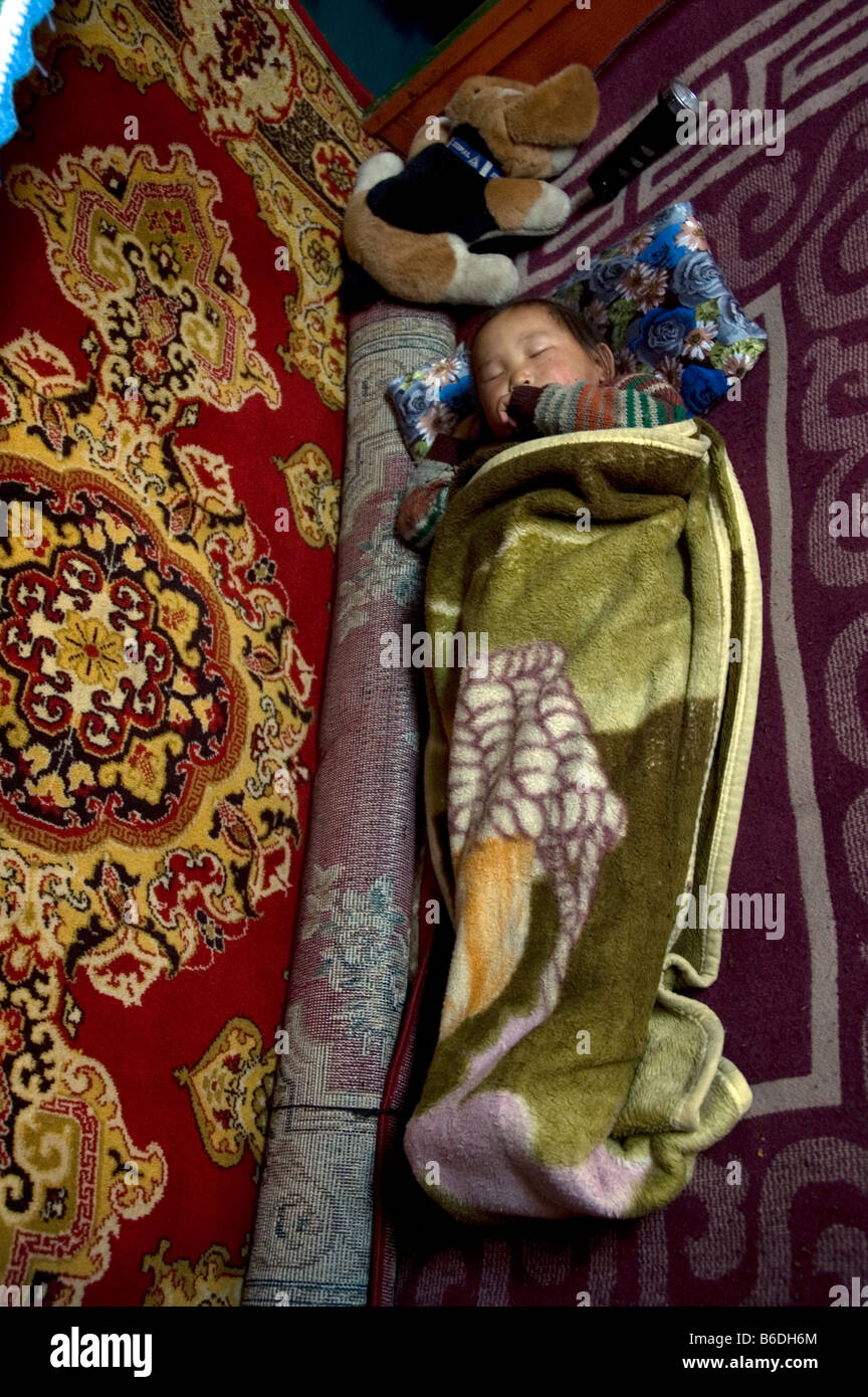 Mongolia. Inside a nomad ger. Life on the Steppes. 2007 Stock Photo - Alamy