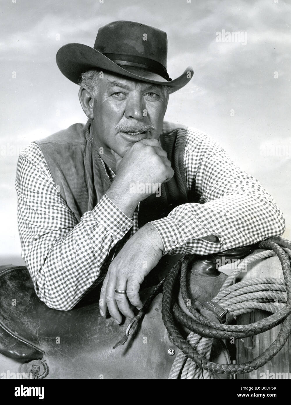 Ward bond hi-res stock photography and images - Alamy
