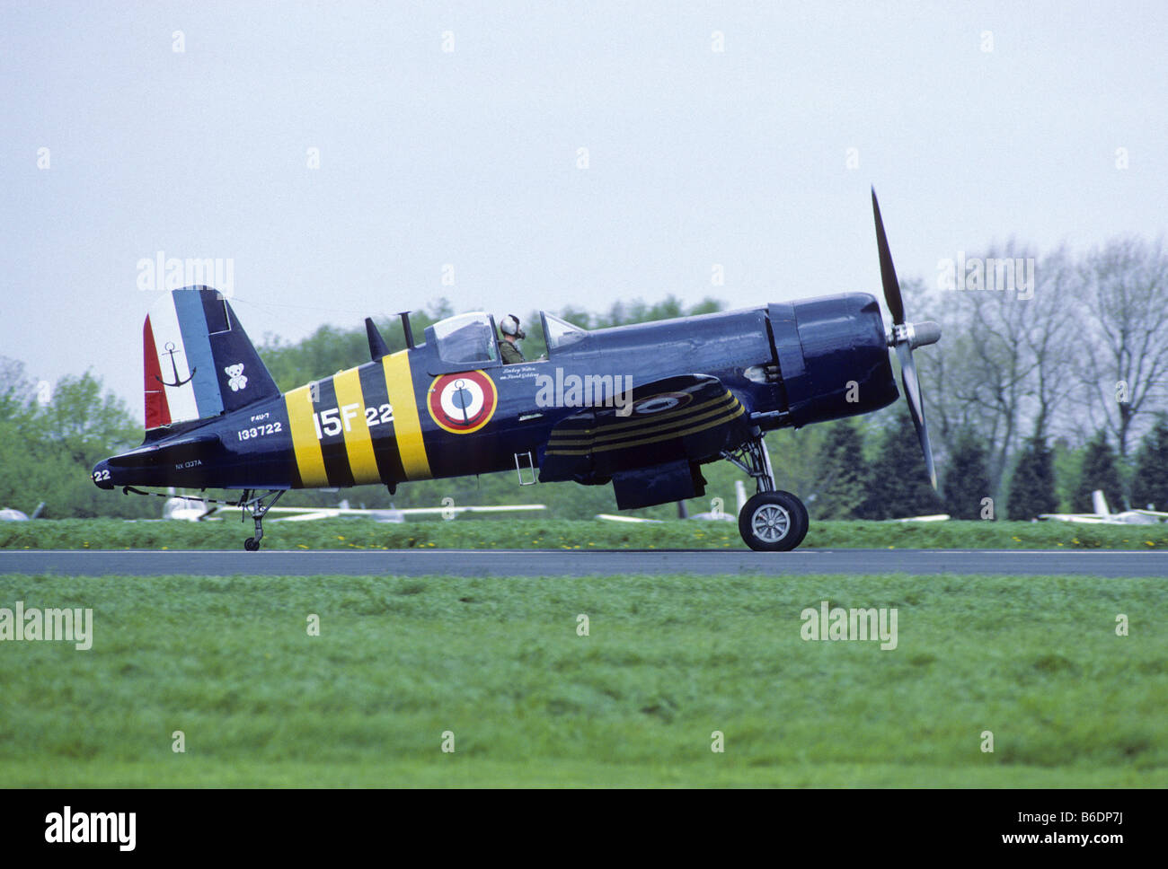 Corsair aircraft hi-res stock photography and images -