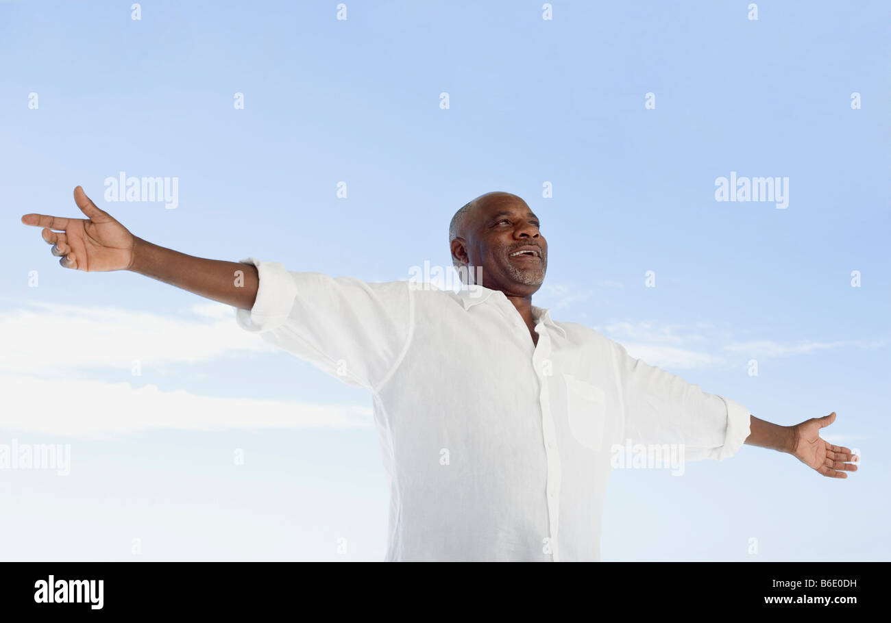 Man standing arms stretched out hires stock photography and images Alamy