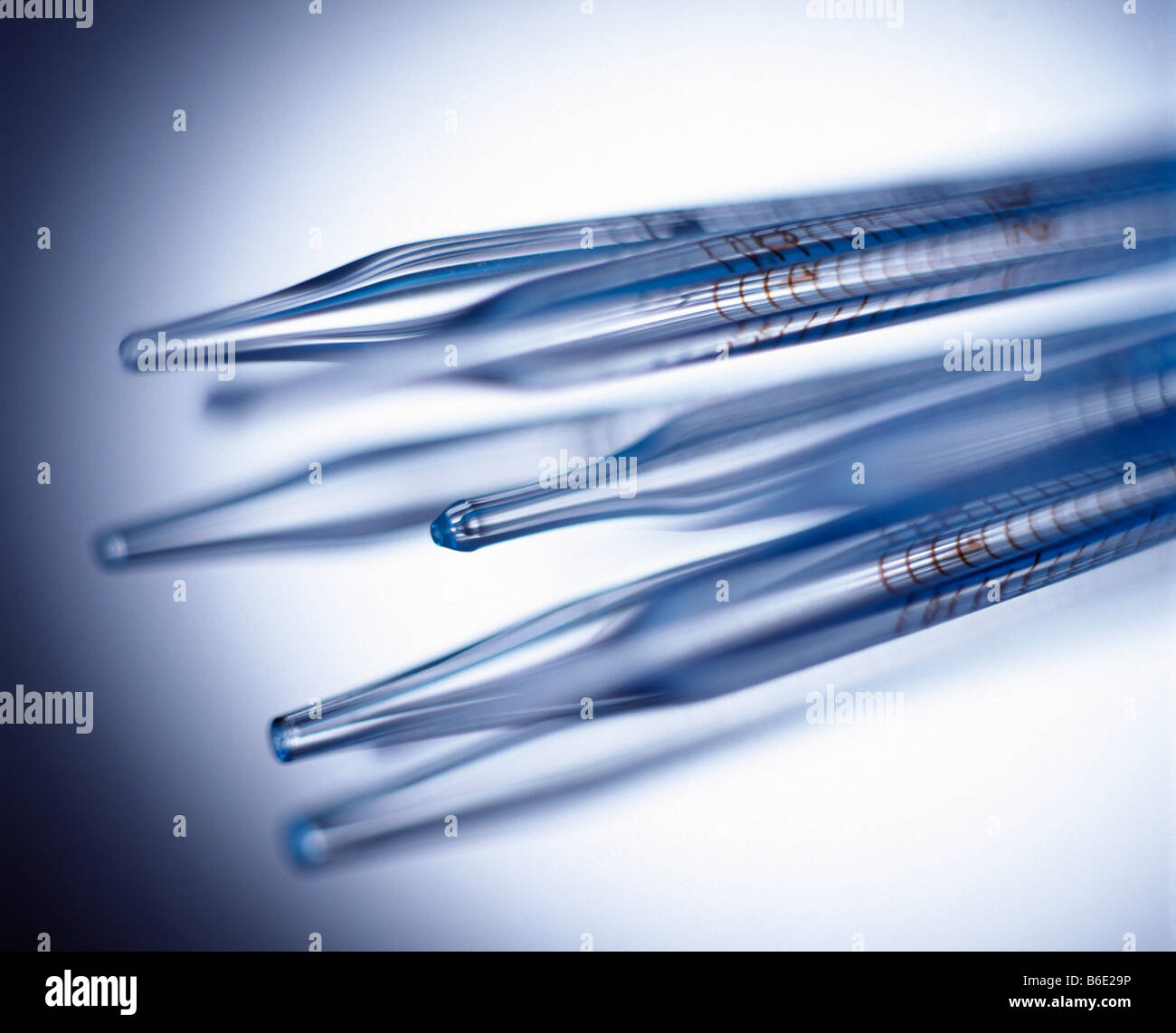 Glass pipettes. Tips of standardised volume pipettes that are used to