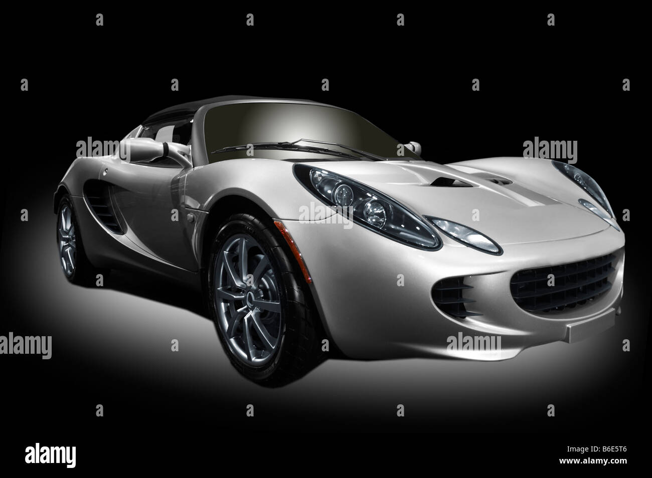 Silver sports car hi-res stock photography and images - Alamy