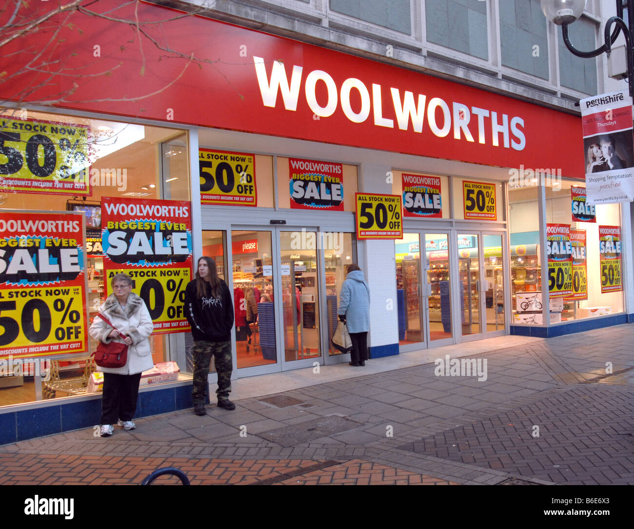Woolworths store in Perth Scotland on the day of the closing down sale
