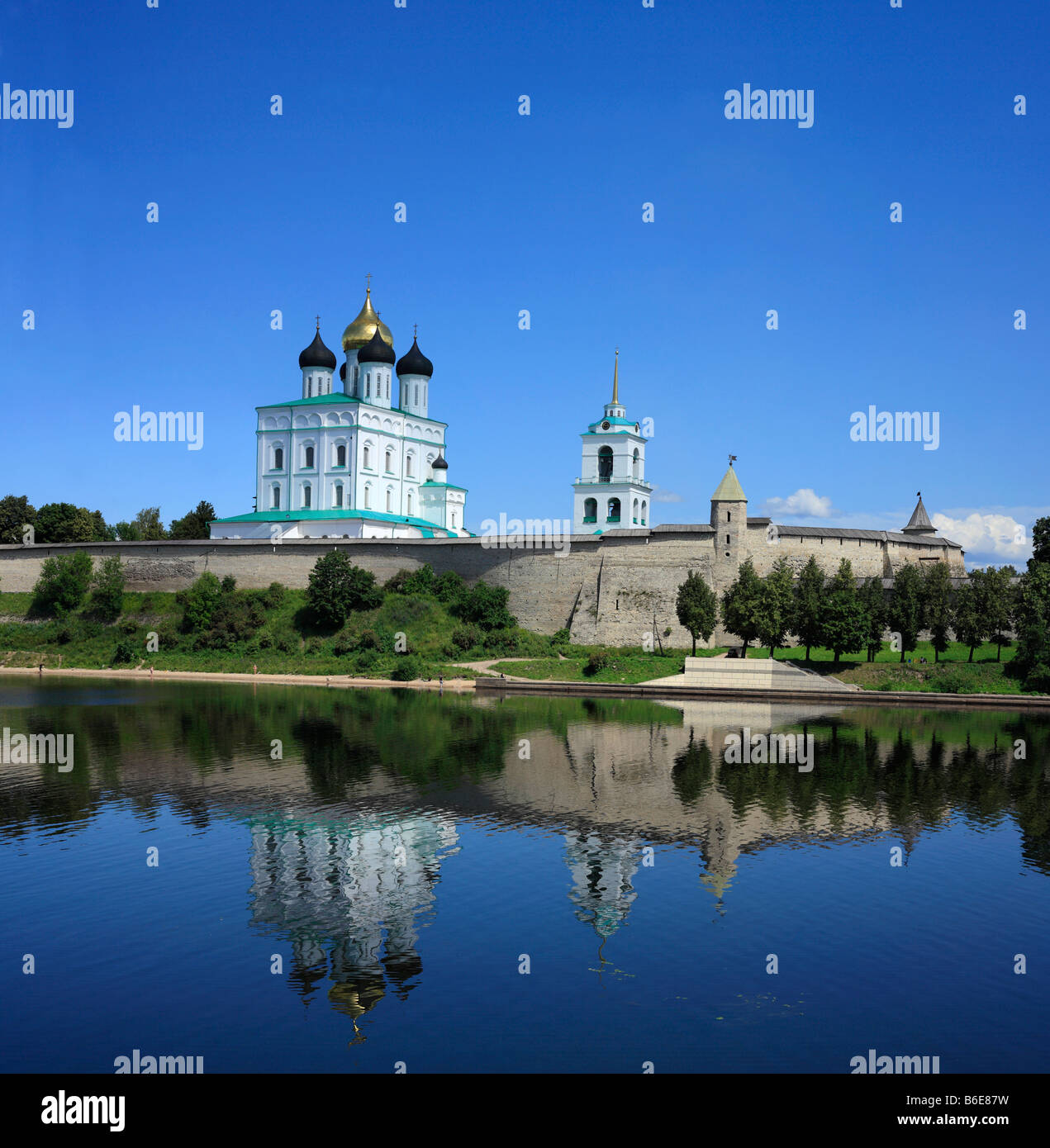 View of the Pskov Kremlin from the Velikaya River, Pskov, Pskov region, Russia Stock Photo