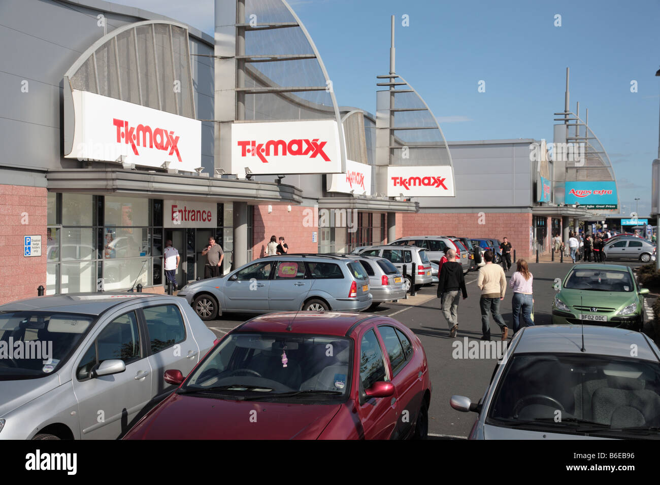 Castle Vale Retail Park, Birmingham Stock Photo Alamy