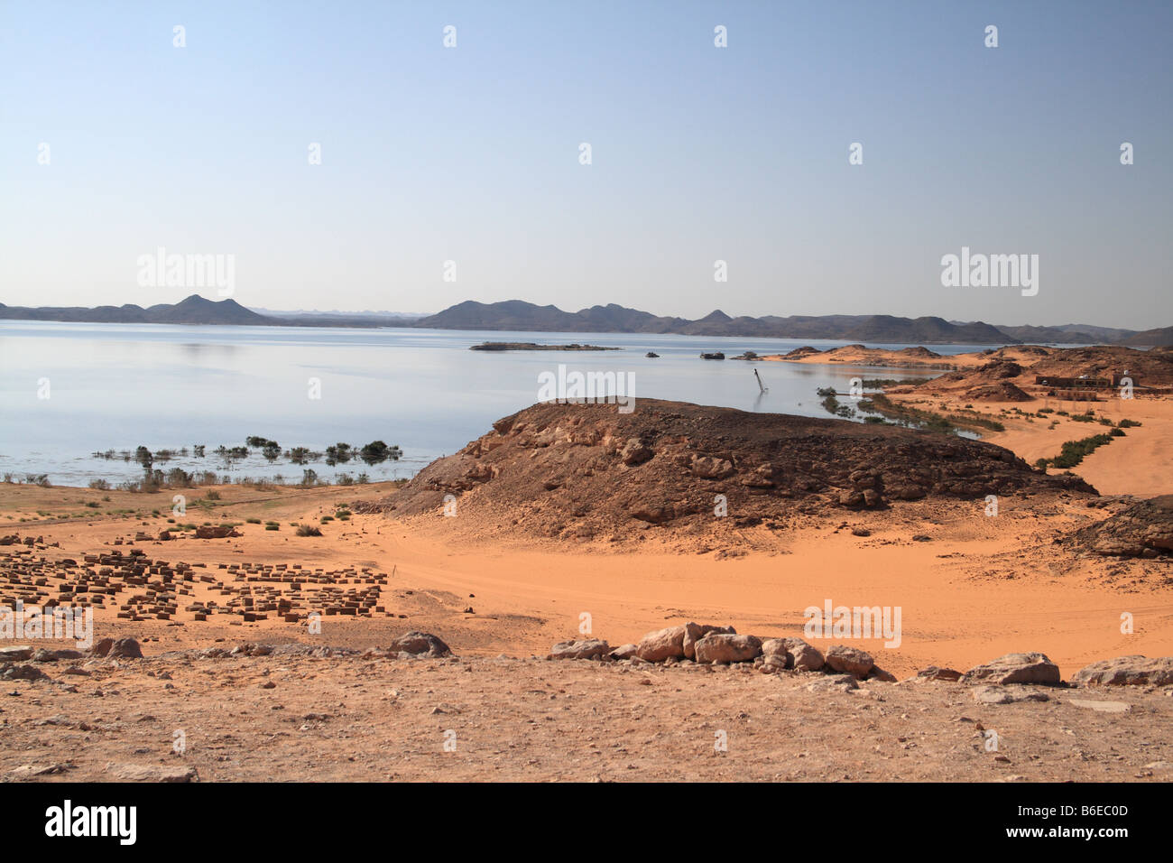 Lake nasser hi-res stock photography and images - Alamy