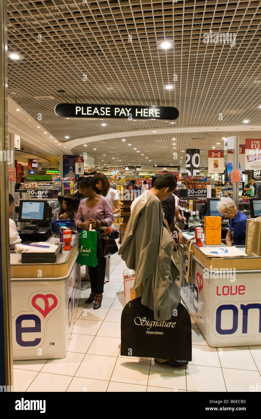 Terminal 3 heathrow hires stock photography and images Alamy