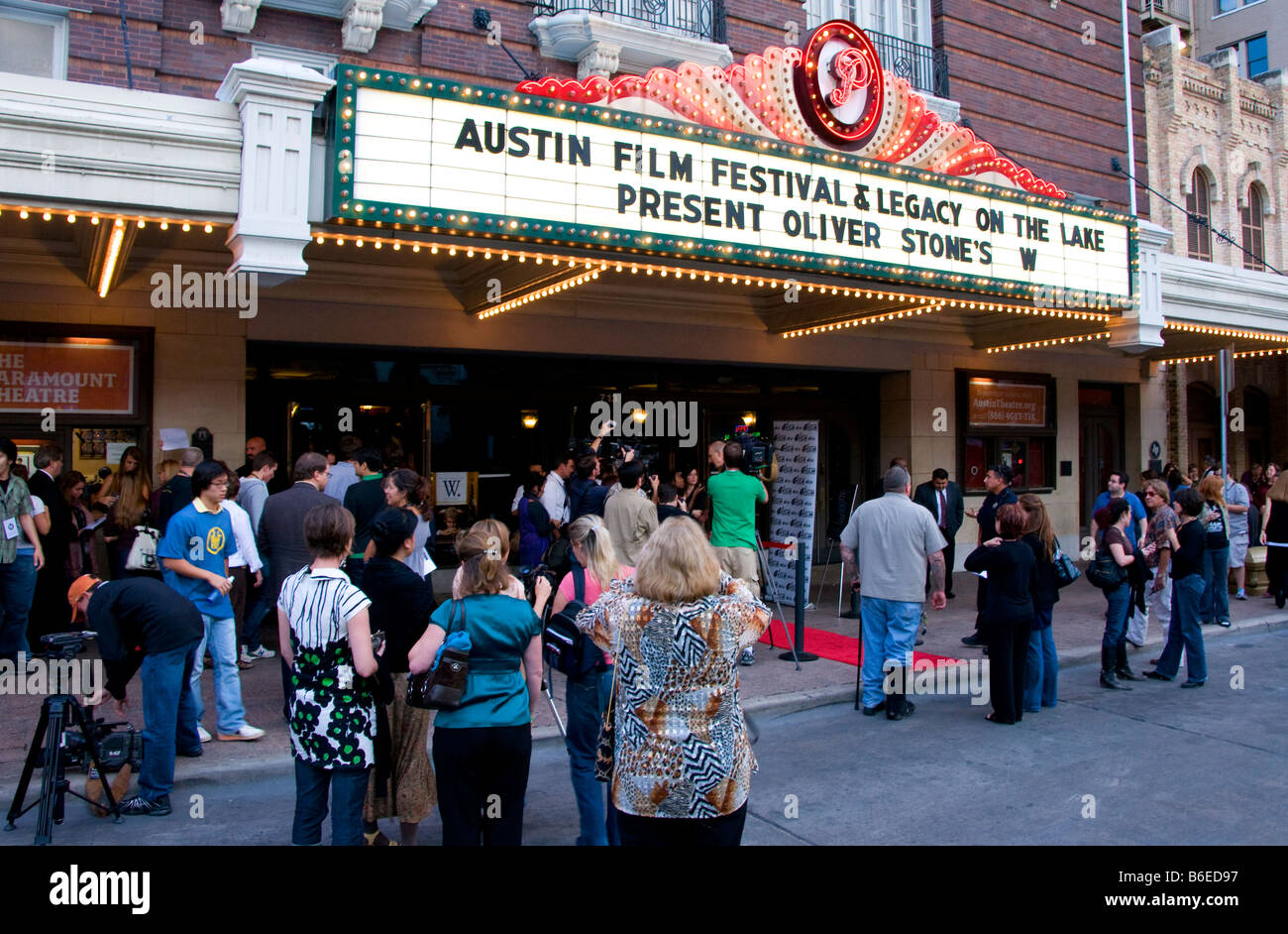 Austin Film Festival premier of Oliver Stone film W at Paramount