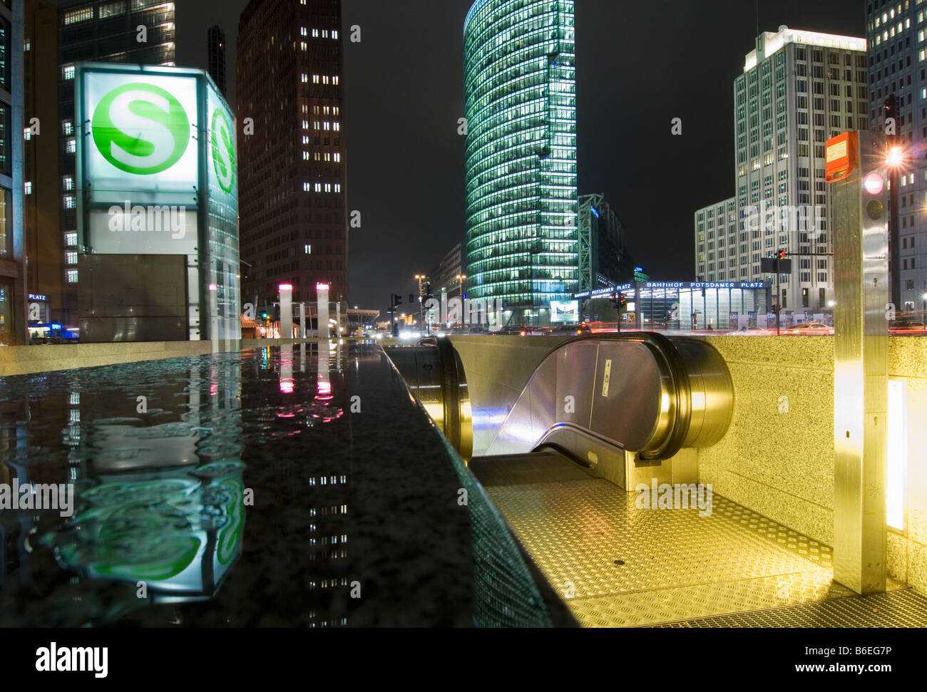 Berlin Potsdamer Platz by night Stock Photo - Alamy