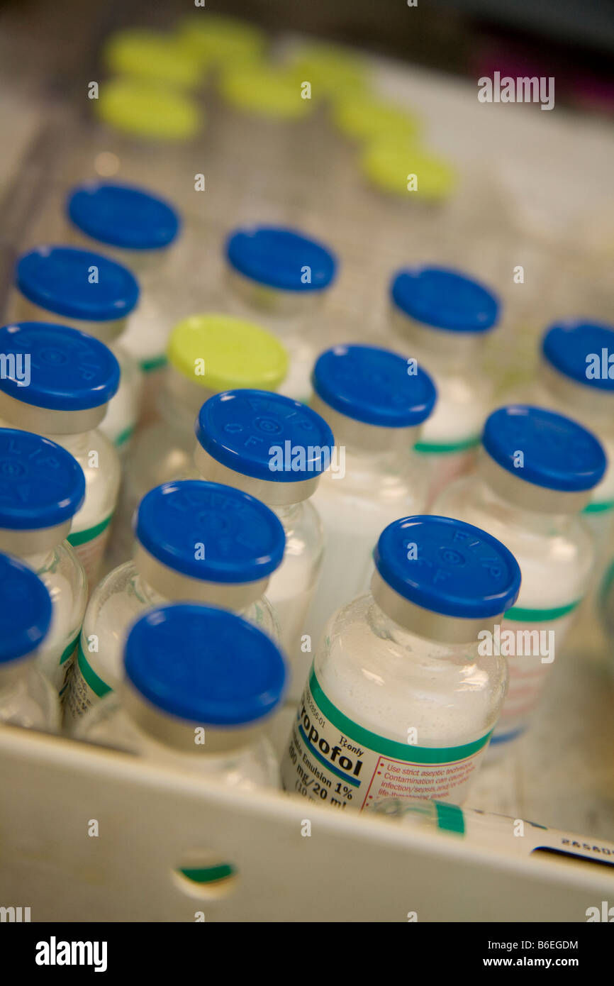 Injectable medicine label hires stock photography and images Alamy