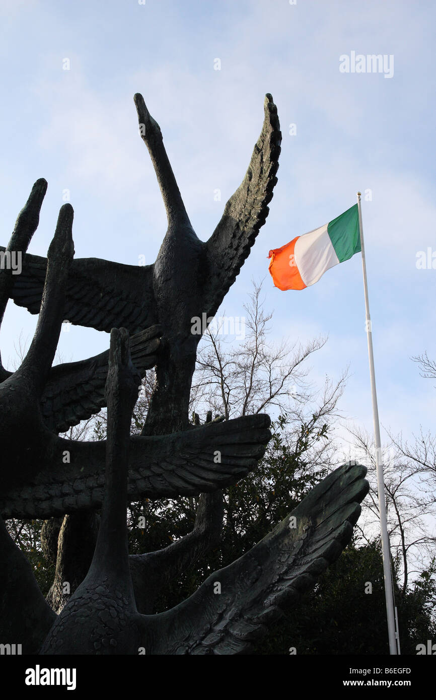 The Garden of Remembance statue in Dublin, dedicated to the memory of all those who gave their lives for Irish freedom Stock Photo