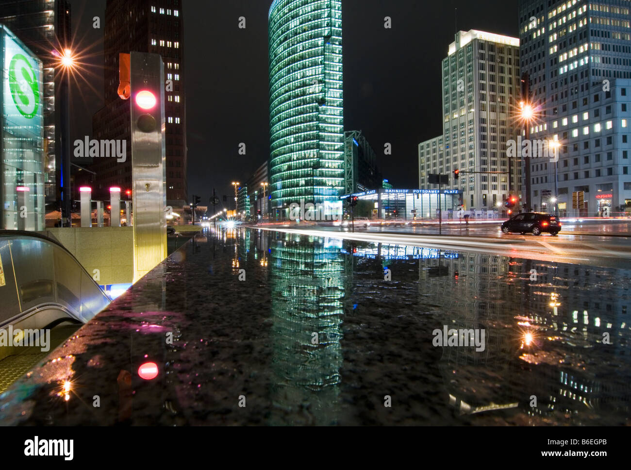 Berlin Potsdamer Platz by night Stock Photo - Alamy