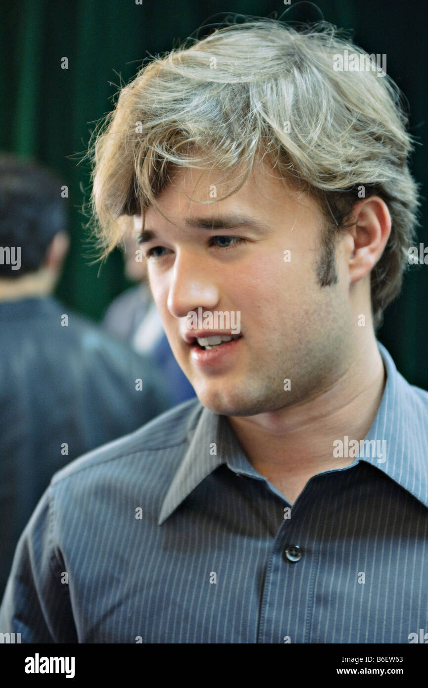Actor Haley Joel Osment during meet and greet session before first rehearsal of 2008 Broadway revival of American Buffalo Stock Photo