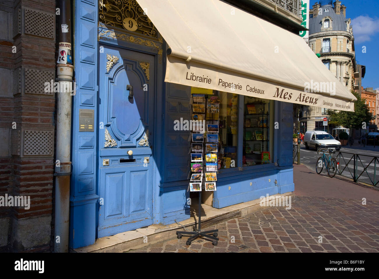 Stationery store, paper and souvenir shop, Toulouse, Midi Pyrenees ...