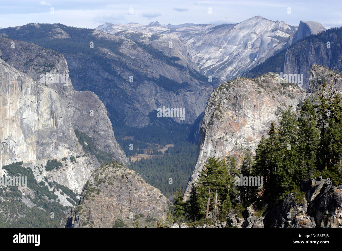 Valley view yosemite national park hi-res stock photography and images ...
