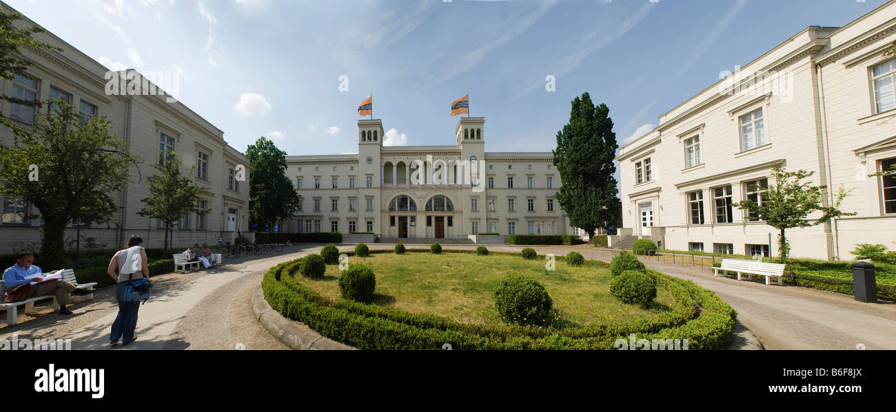 Main entrance to the, Hamburger Bahnhof - Museum fuer Gegenwartskunst, or Museum for Contemporary Art, at left the Sarah Wiener Stock Photo