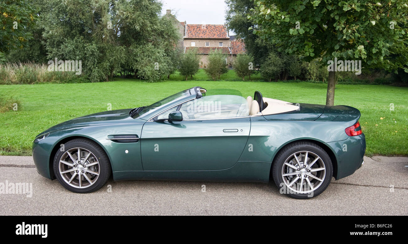 Aston Martin V8 Vantage Roadster Stock Photo