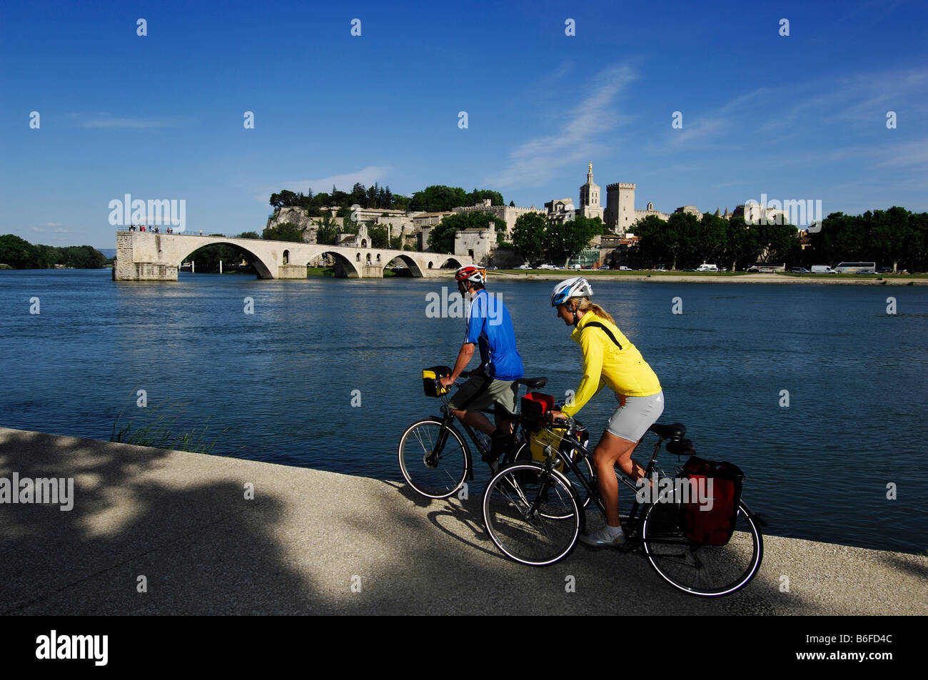 Palace to palace bike ride hires stock photography and images Alamy