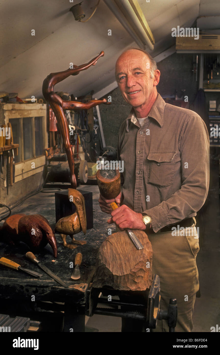 Artist sculptor hires stock photography and images Alamy