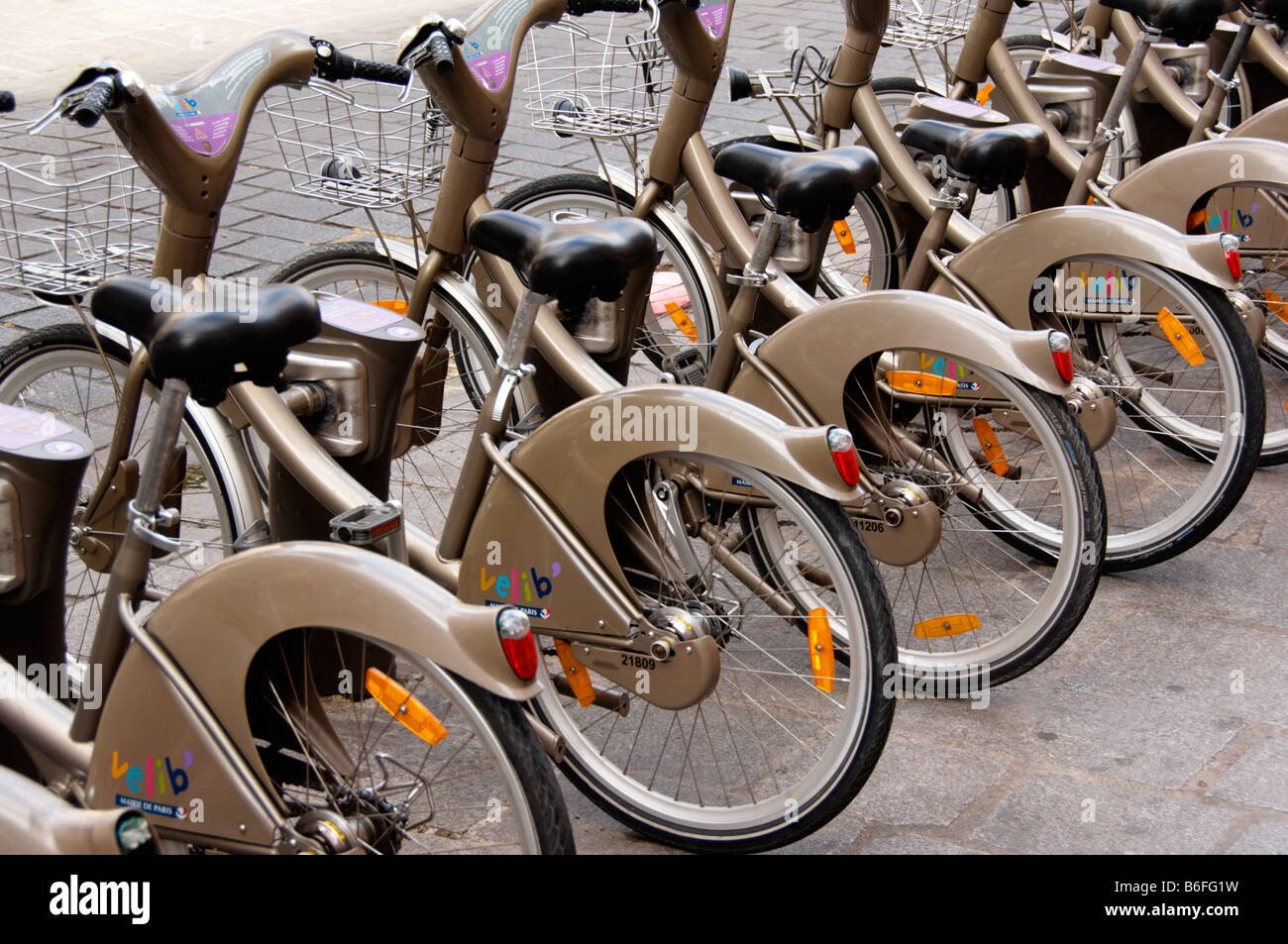 Lined-up bicycles, bicycle hire for residents and tourists, Paris, France, Europe Stock Photo