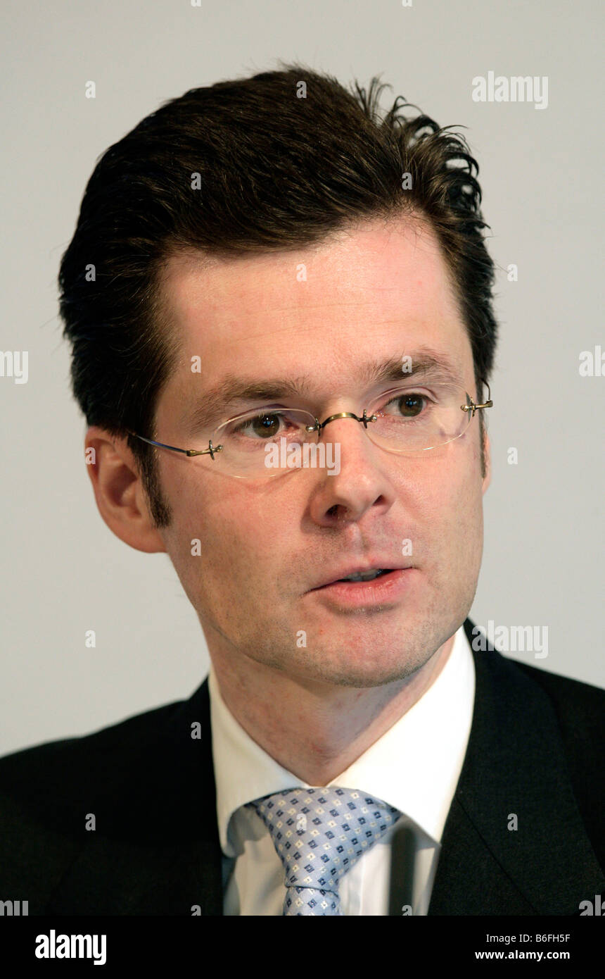 Markus Fell, Finance Director of the Hypo Real Estate Holding AG, during the press conference on annual results on 27/03/2008 i Stock Photo