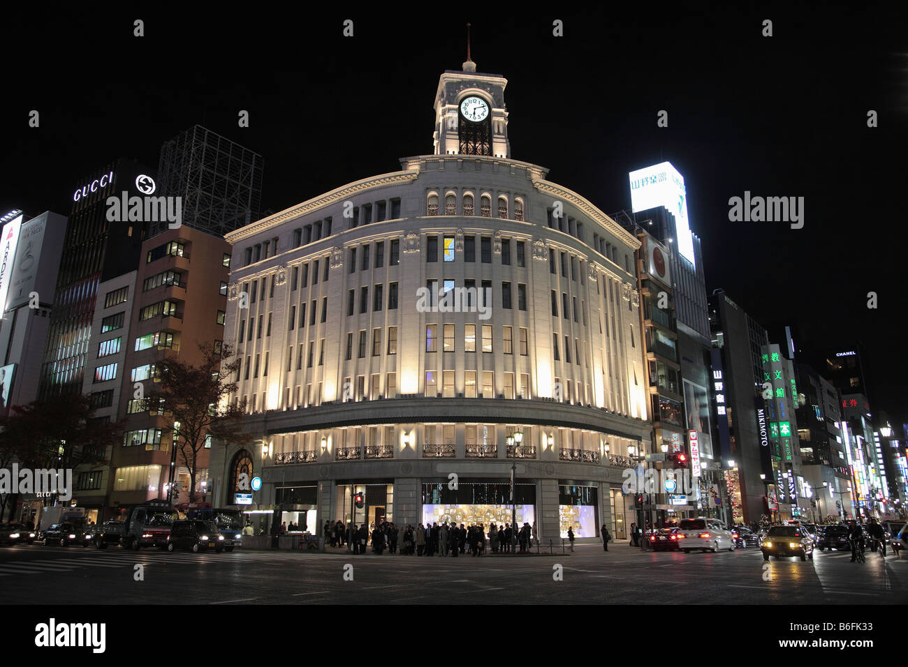 Japan Tokyo Ginza street scene Wako Building Stock Photo