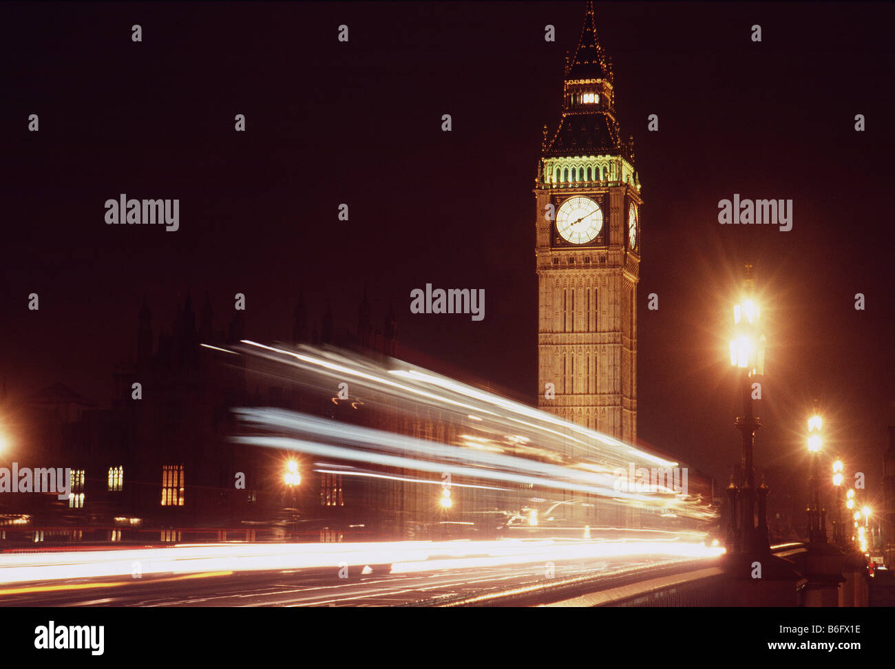 Libri di storie vere dalla Seconda guerra mondiale, Londra Foto stock -  Alamy