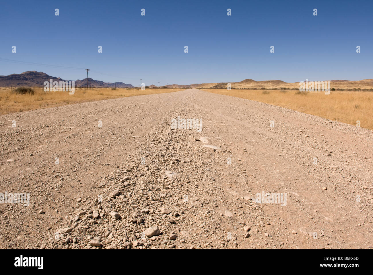 Gravel roads hi-res stock photography and images - Alamy