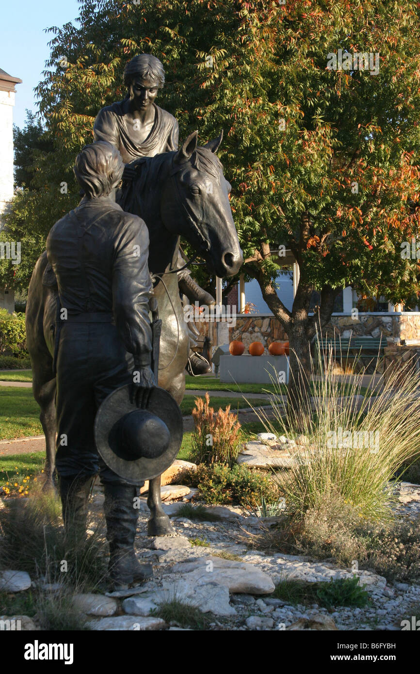 Statue man riding horse in High Resolution Stock Photography and Images ...