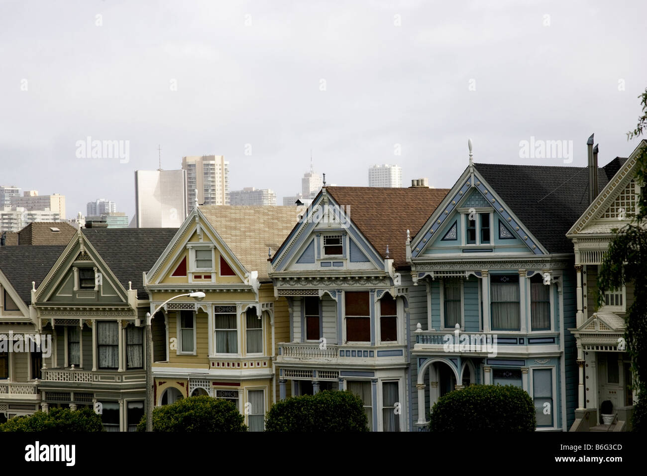 Row houses san francisco hires stock photography and images Alamy
