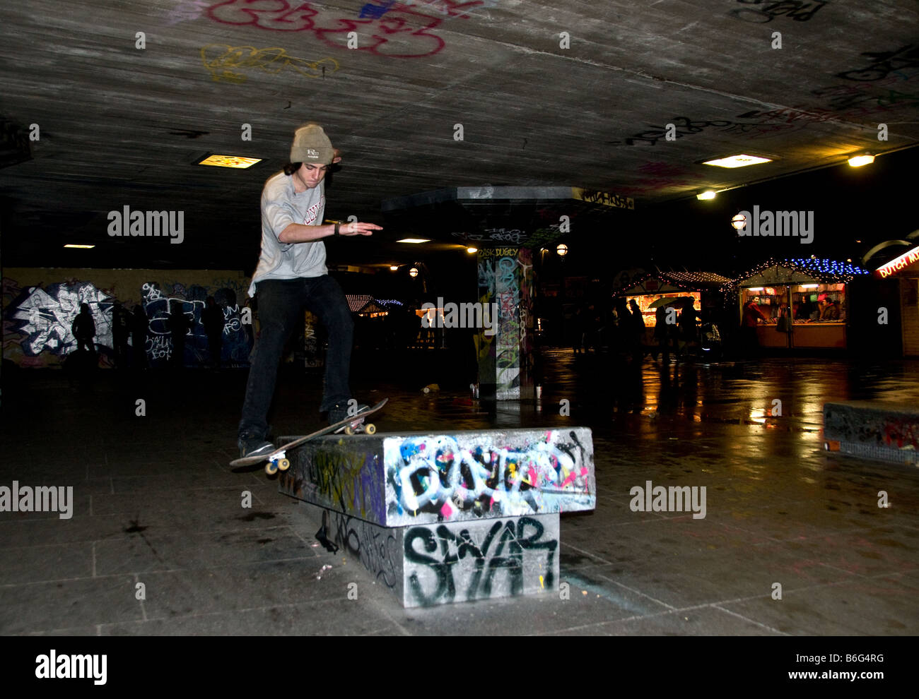 Skateboarder in the South Bank skateboard park in London Stock Photo