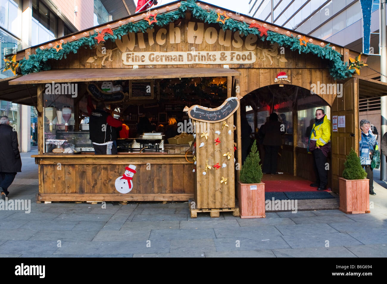 Bar and food Manchester Christmas market customers inside Stock Photo