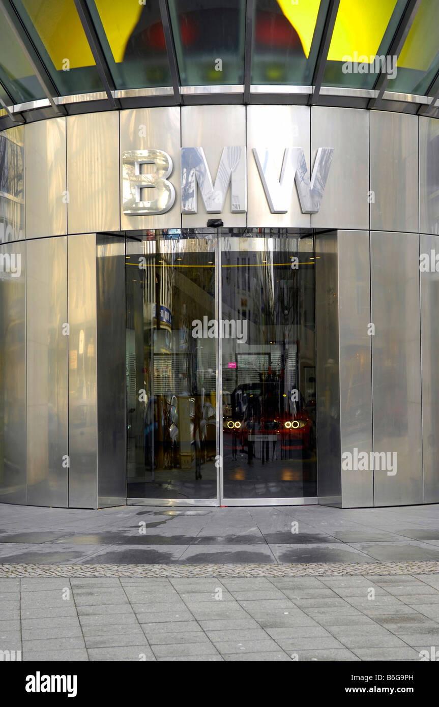 BMW showroom offices kudamm kufuerstendamm berlin city centre travel tourism germany deutschland car motor manufacture industry Stock Photo