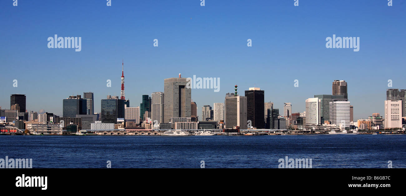 Japan Tokyo harbour skyline panorama Stock Photo