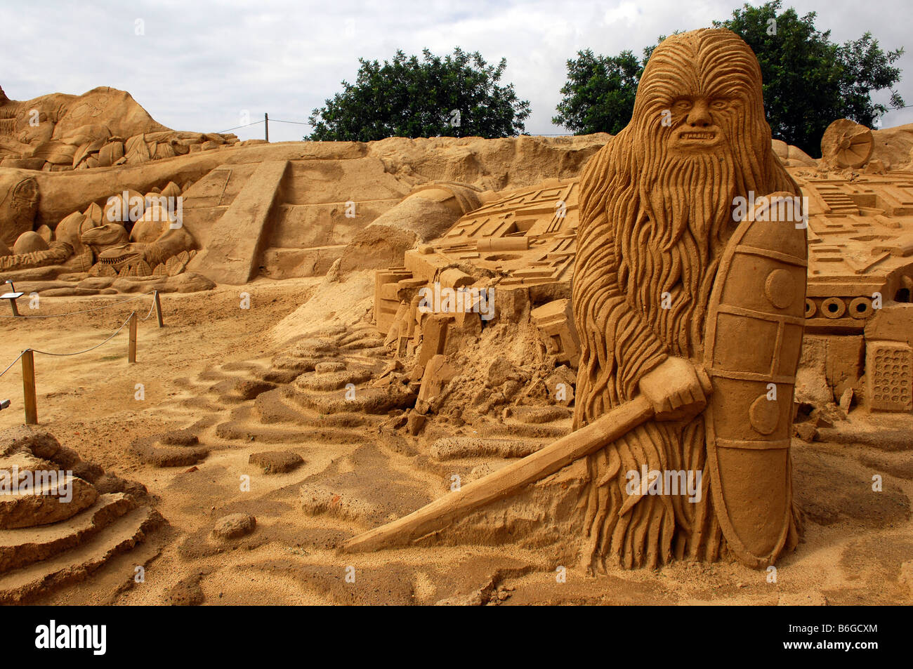 chewbacca star wars character fiesa sand festival sculpture art ...