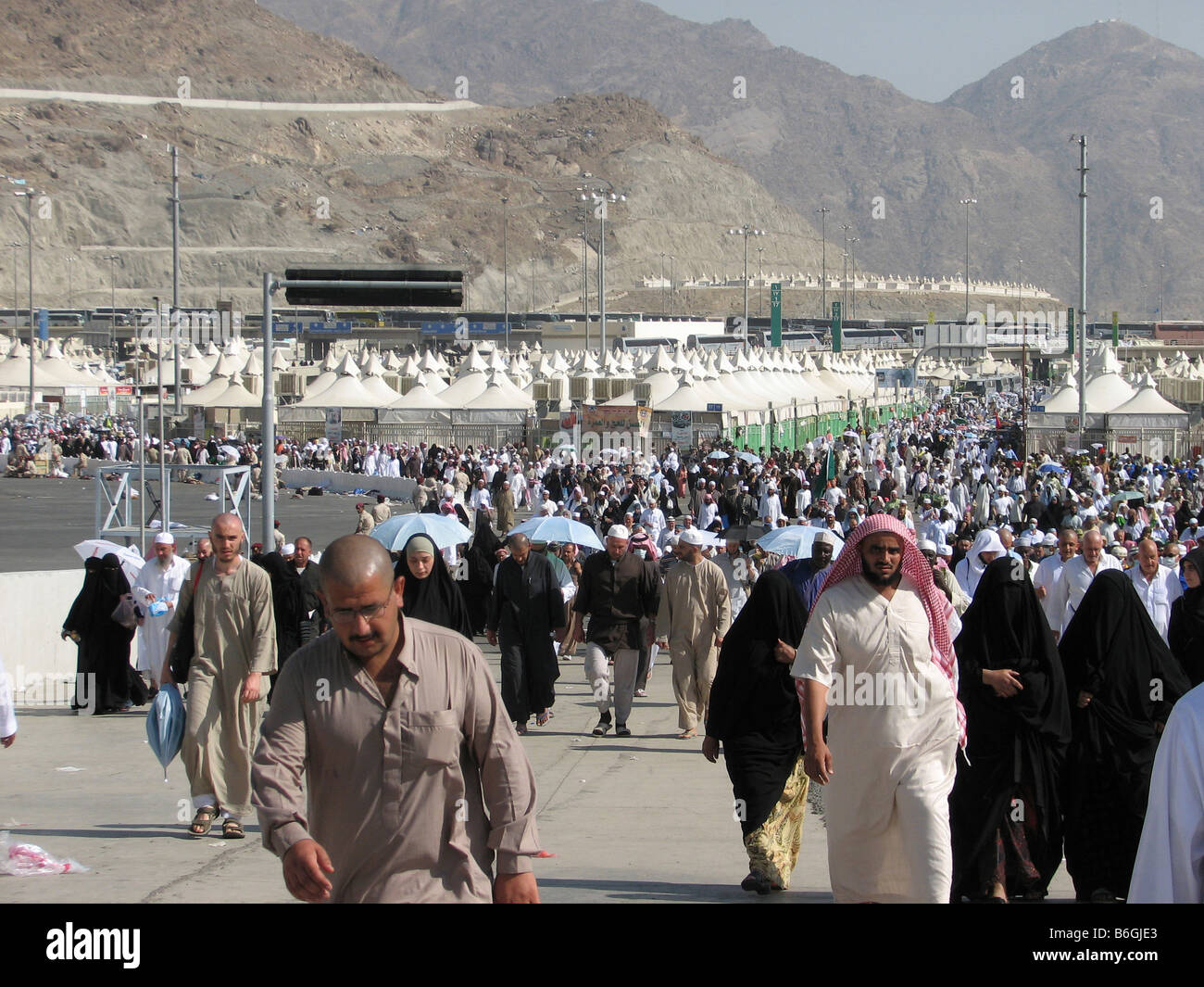 Jamarat hi-res stock photography and images - Alamy